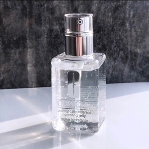 Clinique dramatically hydrating jelly clear